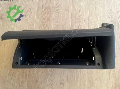 Volkswagen Golf Torpido 1J1857121A çıkma parça