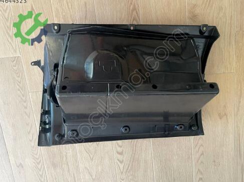 Volkswagen Golf Torpido 1J1857121A çıkma parça