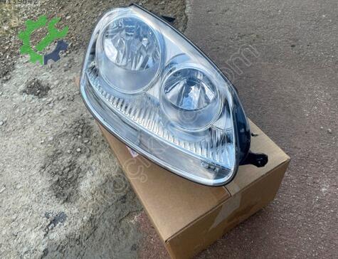 Volkswagen Golf Sağ Ön Far 1K6941006 çıkma parça