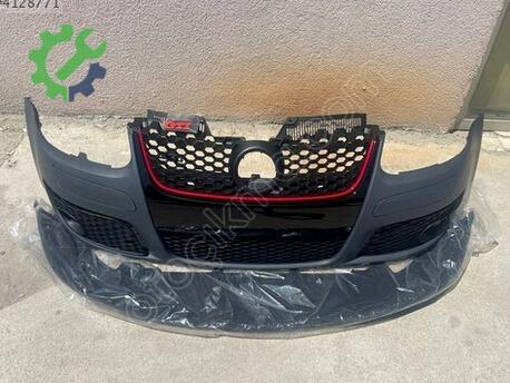 Volkswagen Golf Ön Tampon 1K0807217R çıkma parça