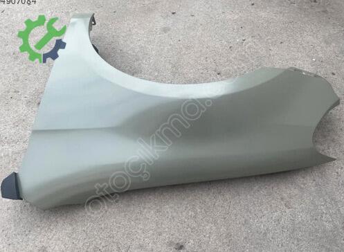 Volkswagen Golf Sol Ön Çamurluk 5K6821021B çıkma parça
