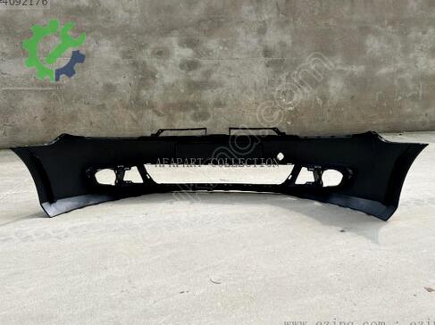 Volkswagen Golf Ön Tampon 5K0807079 çıkma parça