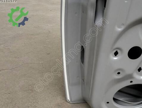 Volkswagen Golf Sağ Arka Kapı 5G4833056 çıkma parça