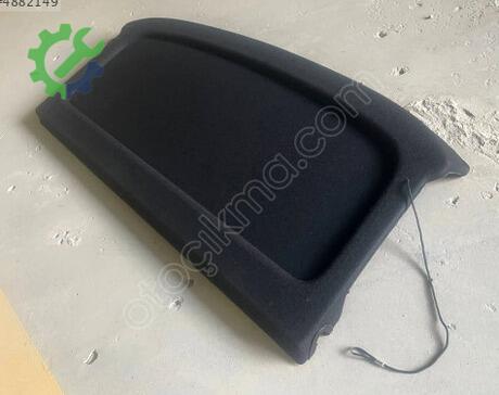 Volkswagen Golf Bagaj 5G6867769F çıkma parça