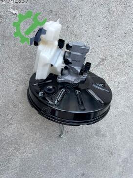 Volkswagen Golf Fren Servosu 5Q1614105A çıkma parça