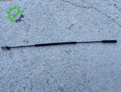 Volkswagen Golf Kaput Açma Teli 5G1823531C çıkma parça