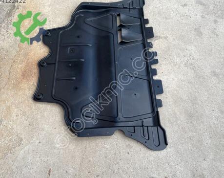 Volkswagen Golf Karter Muhafaza 3Q0825236 çıkma parça