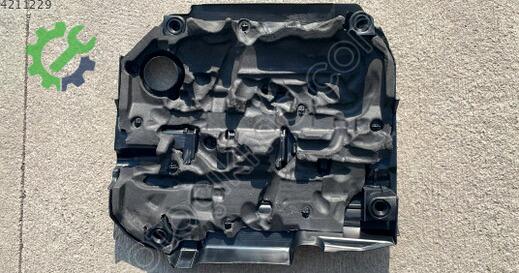 Volkswagen Golf Motor Kapağı 04L103925J çıkma parça