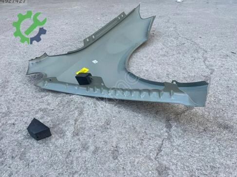 Volkswagen Golf Sol Ön Çamurluk 5G0821105A çıkma parça