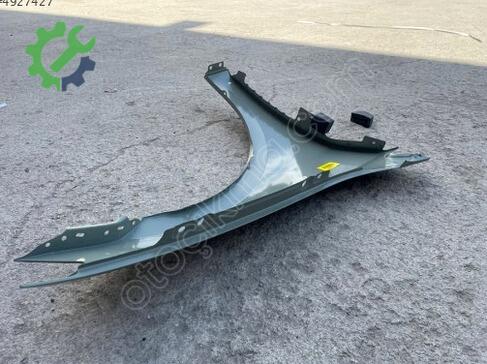 Volkswagen Golf Sol Ön Çamurluk 5G0821105A çıkma parça