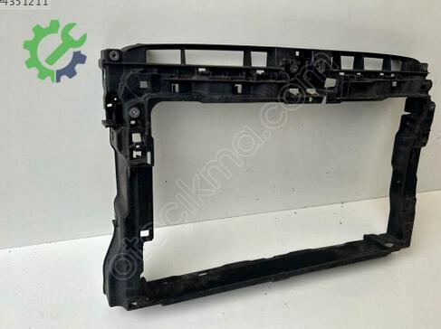 Volkswagen Golf Ön Panel 5G0805588Q çıkma parça
