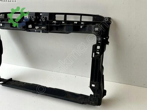Volkswagen Golf Ön Panel 5G0805588Q çıkma parça