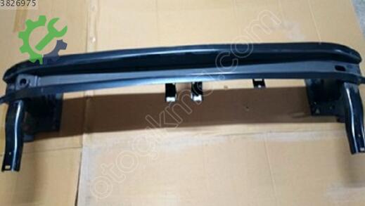 Volkswagen Golf Ön Tampon Demiri 5G0807109AL çıkma parça