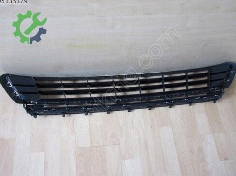 Volkswagen Golf Ön Panjur 5G0853671 çıkma parça