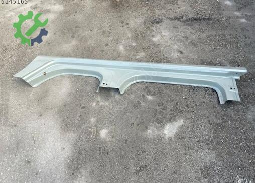 Volkswagen Golf Sol Marşpiyel Sacı 5G4809605 çıkma parça