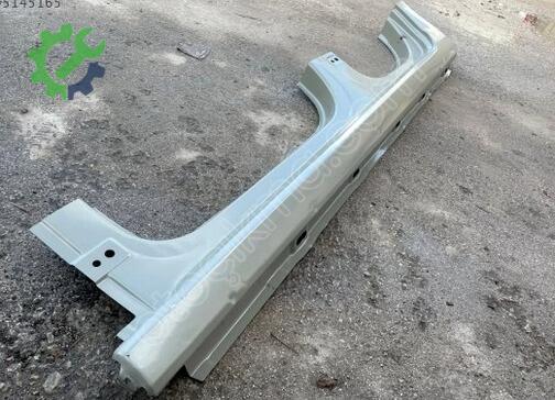 Volkswagen Golf Sol Marşpiyel Sacı 5G4809605 çıkma parça
