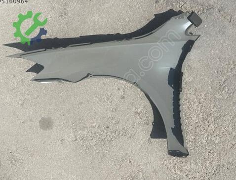 Volkswagen Golf Sağ Ön Çamurluk 5G0821106B çıkma parça