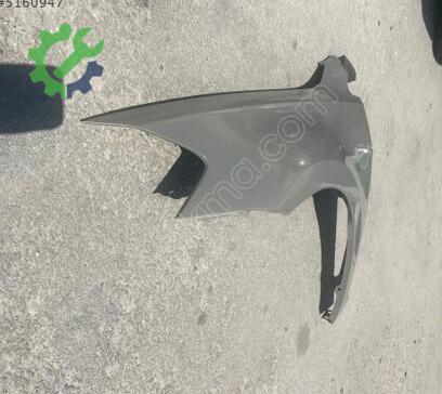 Volkswagen Golf Sol Ön Çamurluk 5G0821105B çıkma parça