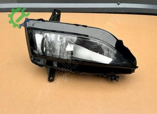 Volkswagen Golf Sol Sis Farı 5G0941661F çıkma parça