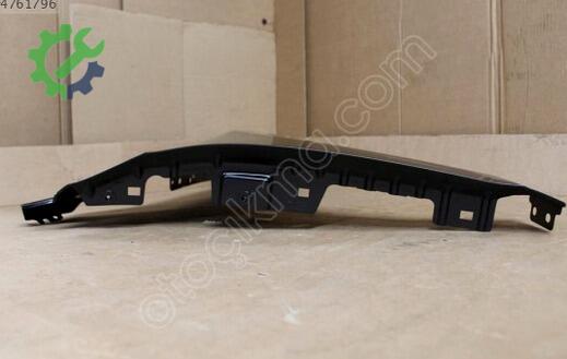 Volkswagen Golf Sağ Ön Çamurluk 5H0821022A çıkma parça