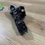 GOLF 8 ÖN KAPI KOL İÇ BRAKETİ SOL OEM 2020 2024 SIFIR 5H1837811D  (Videolu)