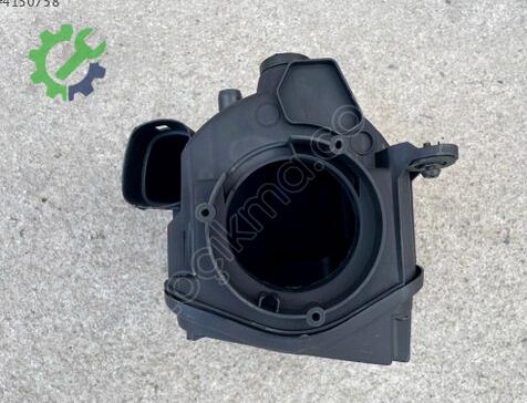 Volkswagen Golf Hava Filtresi Kutusu 1K0129607AL çıkma parça