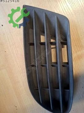 Volkswagen Golf Ön Panjur 5M0853665 çıkma parça