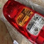 HILUX STOP SAĞ 2005 2006 2007 2008 2009 2011 SIFIR 81561-0K010