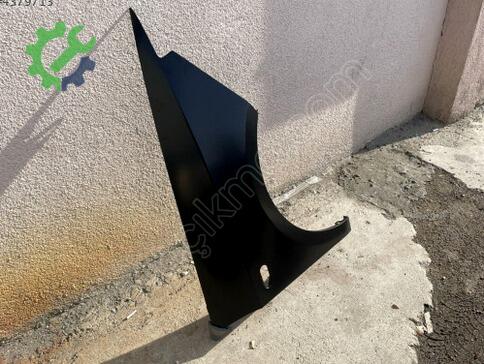 Seat Ibiza Sağ Ön Çamurluk 6J0821022A çıkma parça