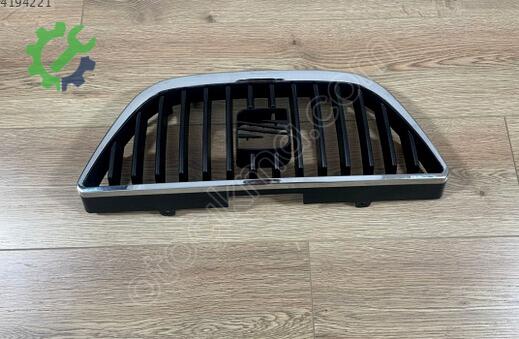 Seat Ibiza Ön Panjur 6J0853651 çıkma parça