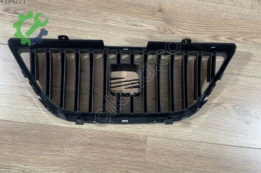 Seat Ibiza Ön Panjur 6J0853651 çıkma parça