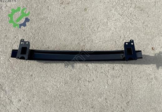Seat Ibiza Ön Tampon Demiri 6L0805551C çıkma parça