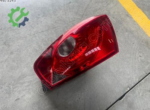 Skoda Rapid Stop Lambası 6J4945112H çıkma parça