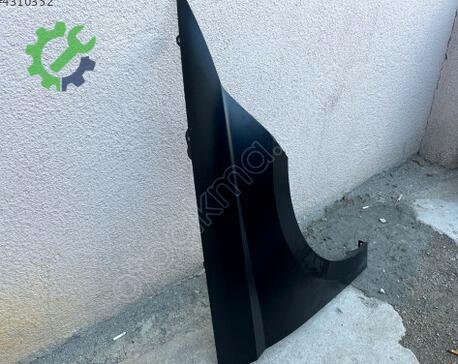 Seat Ibiza Sağ Çamurluk 6F0821106A çıkma parça