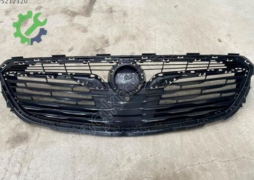 Opel Insignia Ön Panjur 39107927 çıkma parça