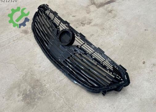 Opel Insignia Ön Panjur 39107927 çıkma parça