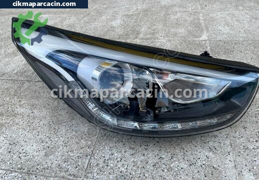 Hyundai ix35 Sağ Ön Far çıkma parça