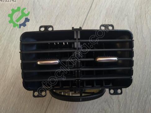 Volkswagen Golf Havalandırma Izgaraları 1K0819203 çıkma parça