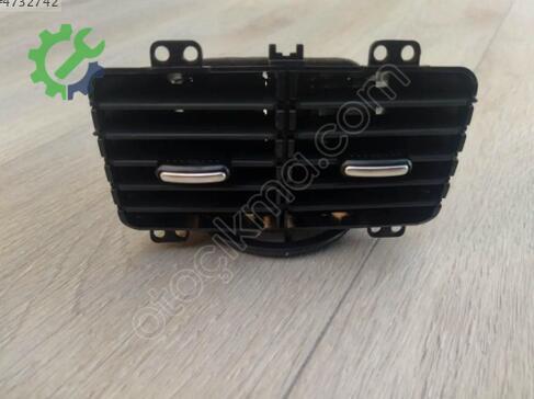 Volkswagen Golf Havalandırma Izgaraları 1K0819203 çıkma parça