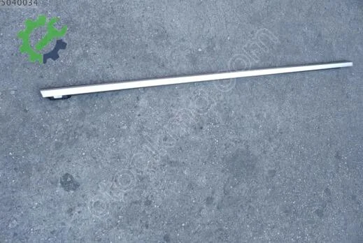 Volkswagen Jetta Sağ Ön Kapı 5C6837476C çıkma parça