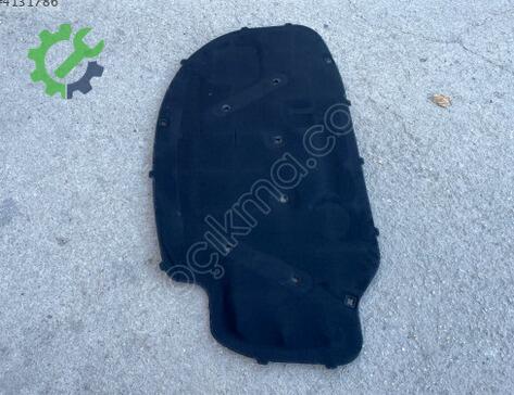 Volkswagen Jetta Kaput 1K0863831D çıkma parça