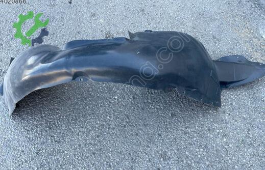 Volkswagen Jetta Davlumbaz 1K5805977 çıkma parça