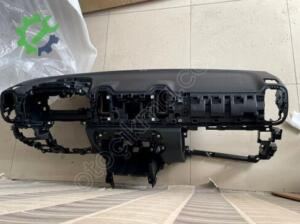JETTA ÖN GÖĞÜS 2012 2013 2014 2015 2017 2018 SIFIR 5C7857002D 6T6