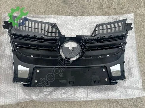 Volkswagen Jetta Ön Panjur 1K5853653A çıkma parça