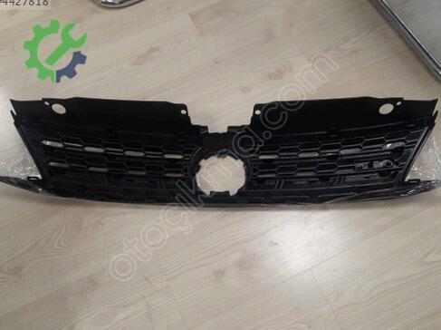 Volkswagen Jetta Ön Panjur 5C6853651P çıkma parça