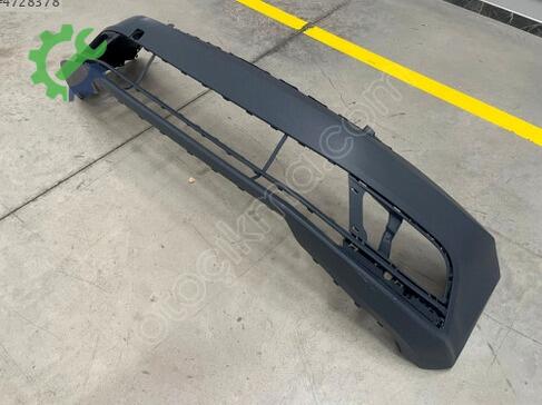 Volkswagen Jetta Ön Tampon 5C6807217M çıkma parça