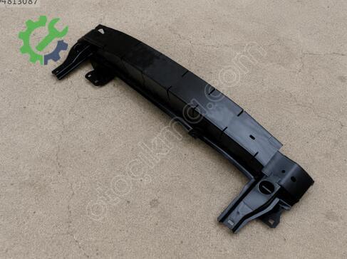 Volkswagen Jetta Ön Tampon Demiri 5C6807109 çıkma parça