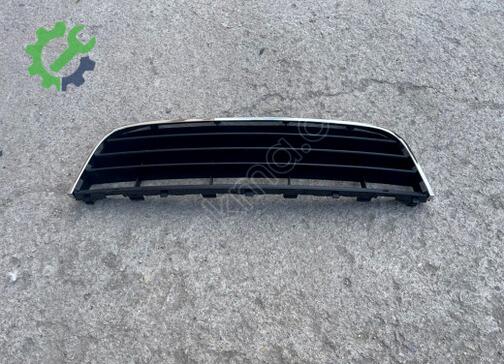 Volkswagen Jetta Tampon Izgarası 1K0853677C çıkma parça