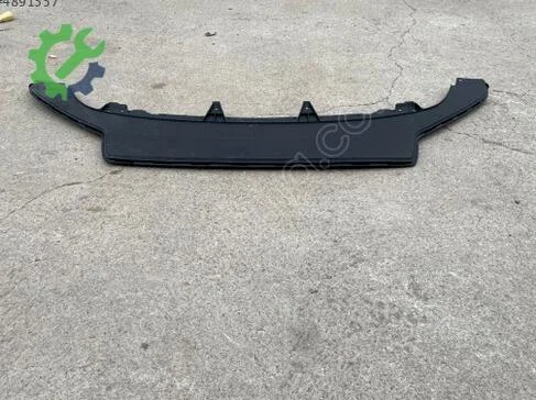 Volkswagen Jetta Ön Tampon 5C6805903 çıkma parça