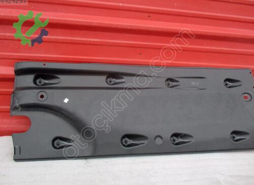 Volkswagen Jetta Motor Alt Muhafaza 5C6825202 çıkma parça